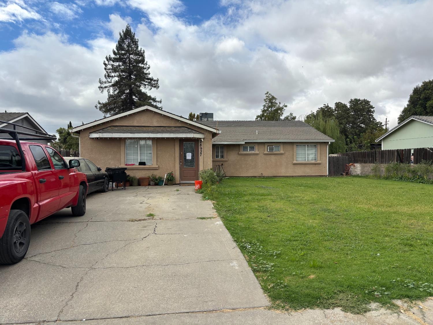28927 Archer Street Madison CA 95653