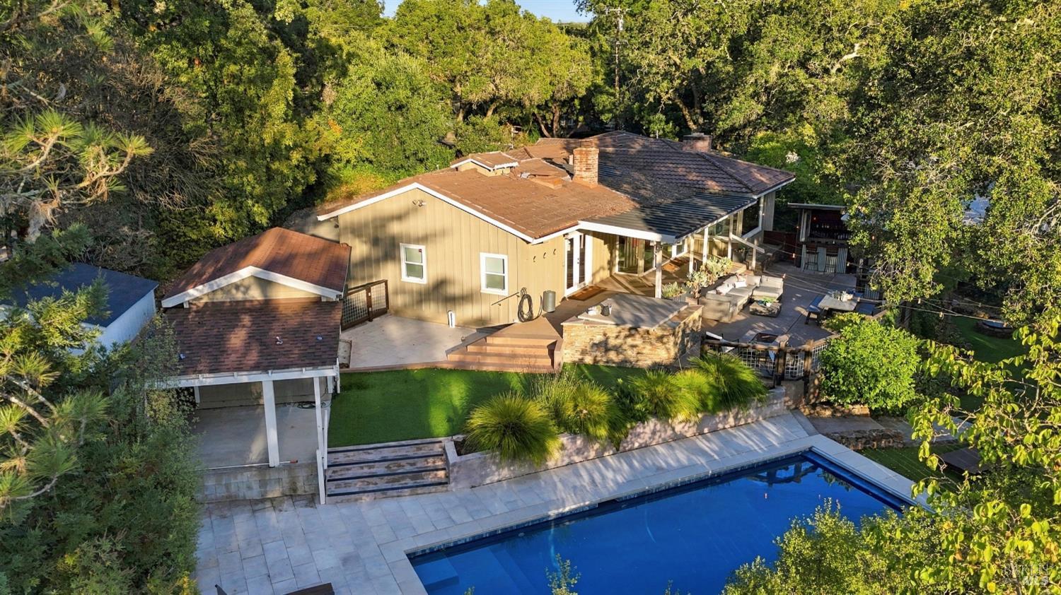 50 Oakcrest Court Napa CA 94558