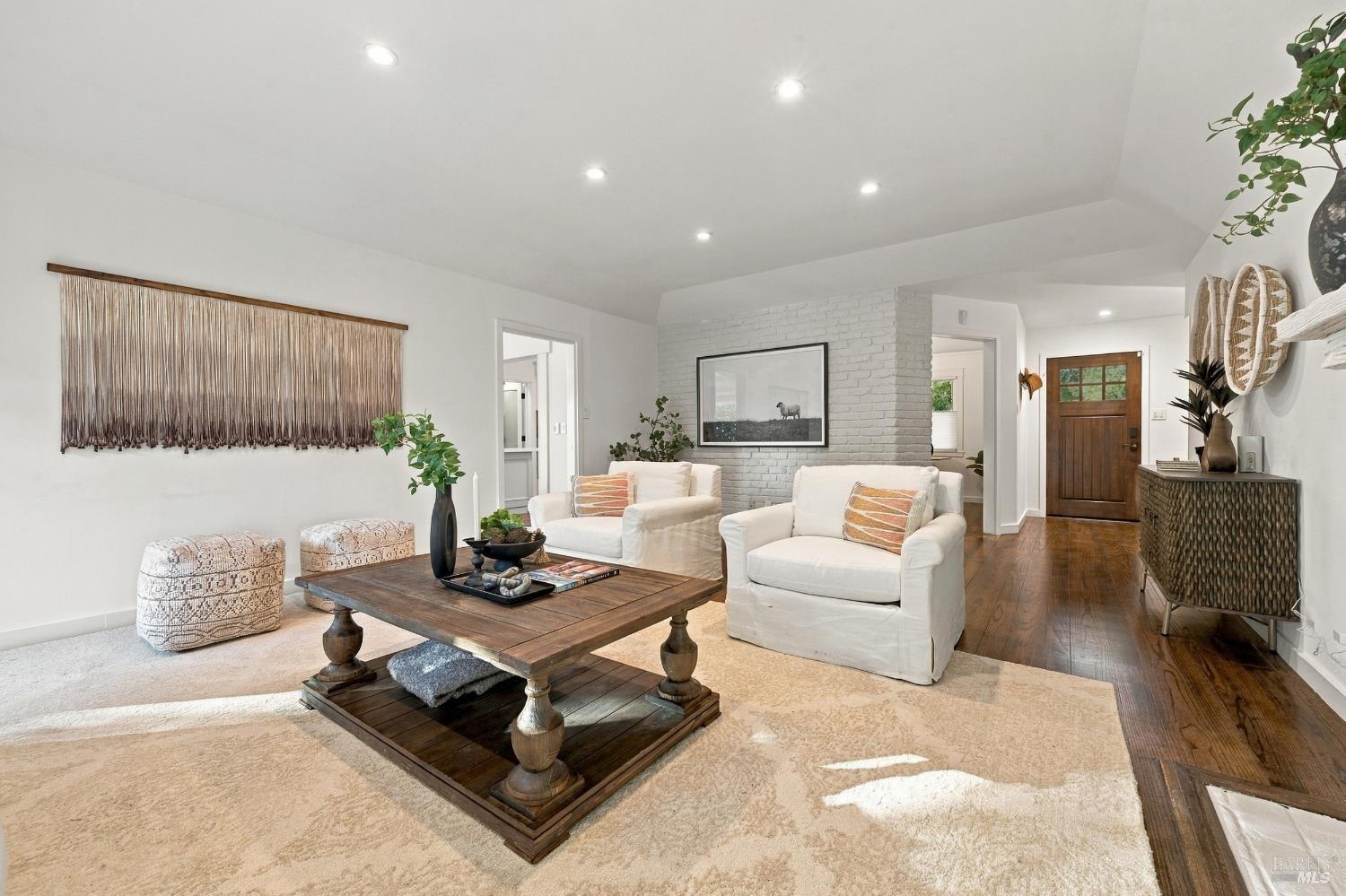 50 Oakcrest Court Napa CA 94558