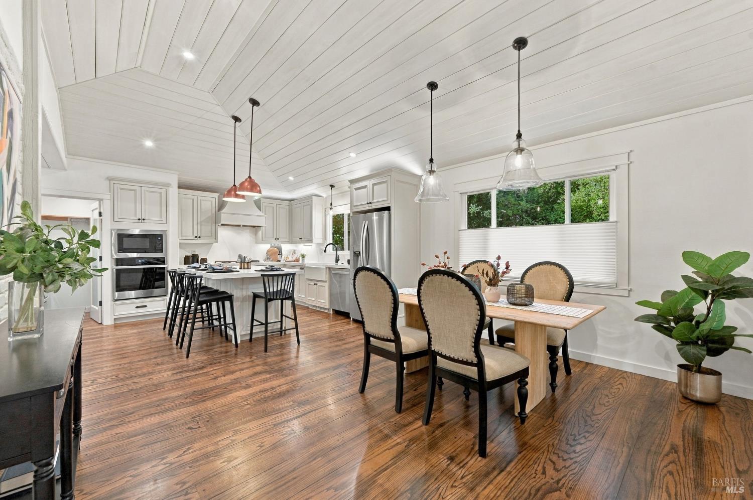50 Oakcrest Court Napa CA 94558