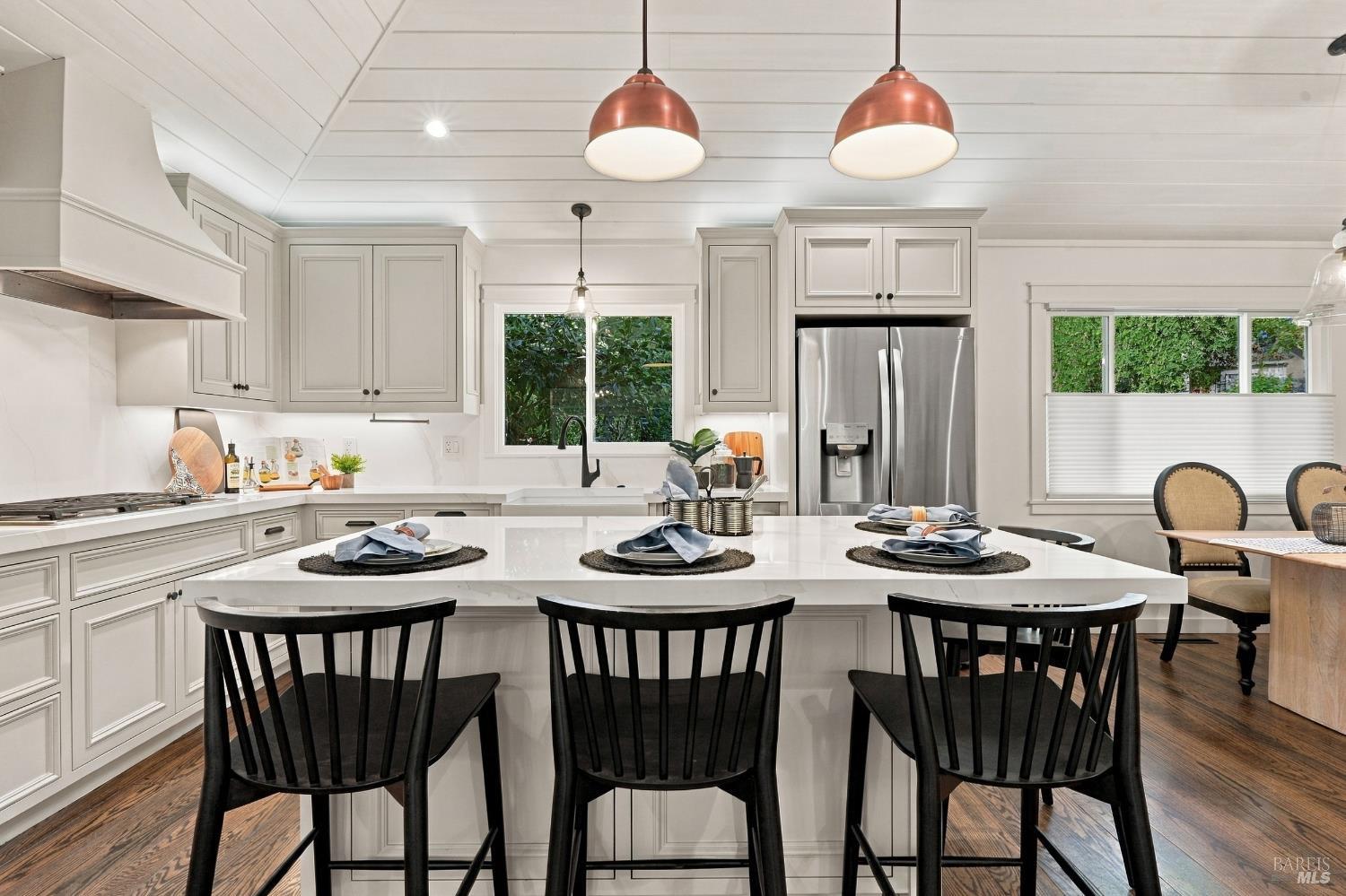 50 Oakcrest Court Napa CA 94558