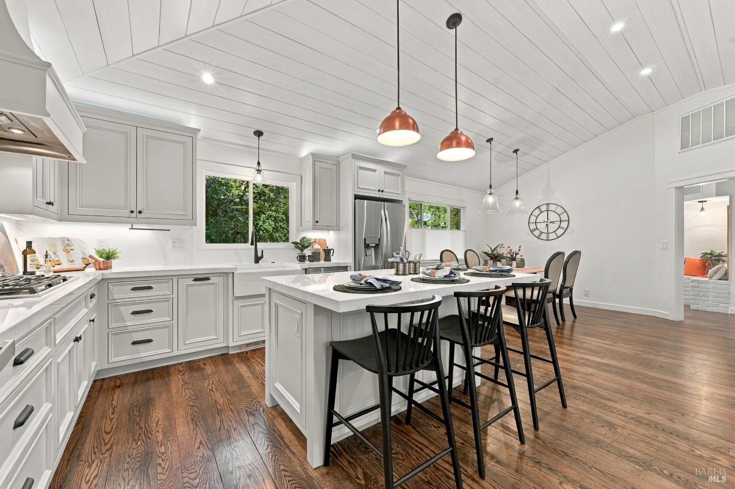 50 Oakcrest Court Napa CA 94558