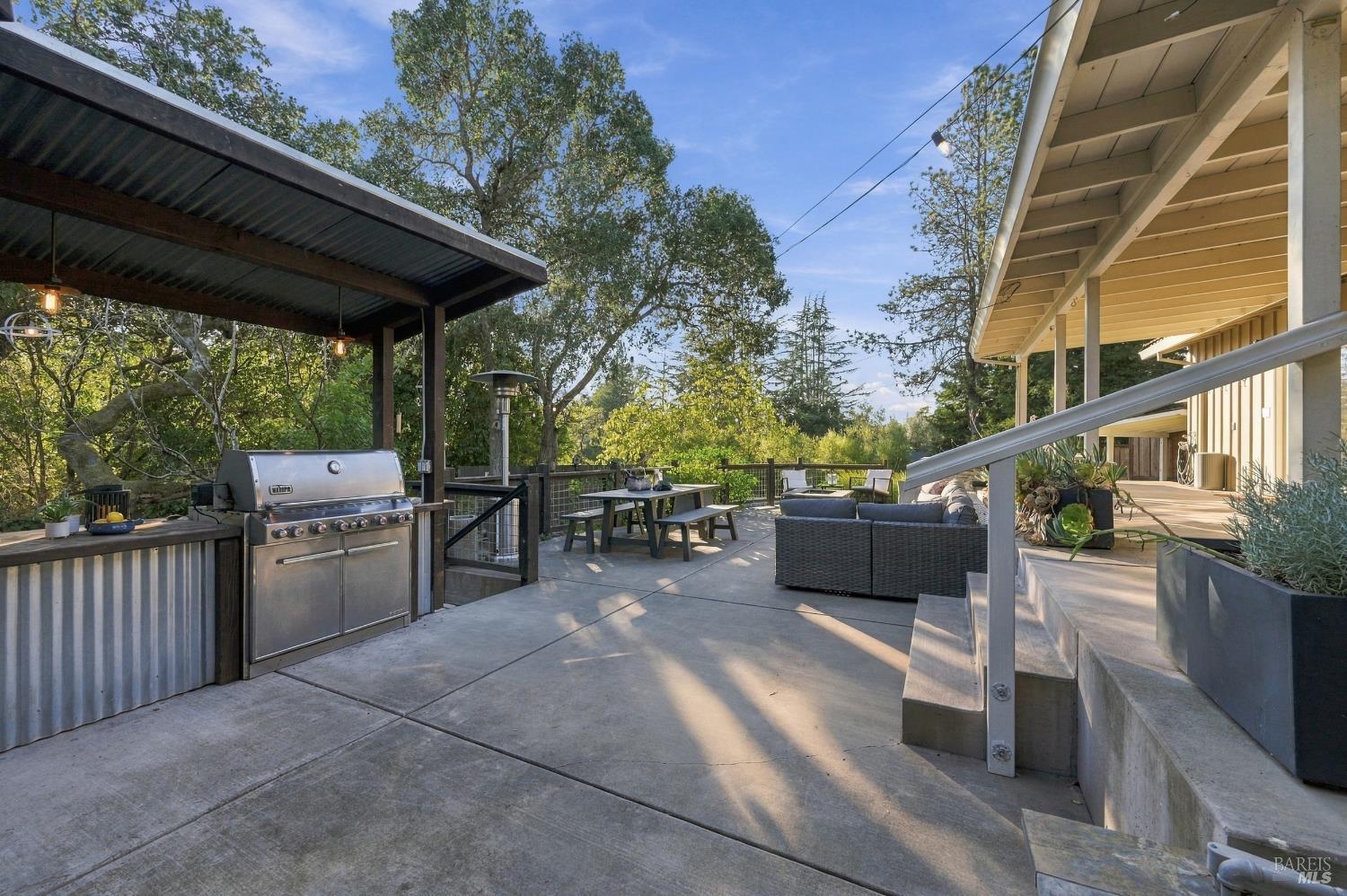 50 Oakcrest Court Napa CA 94558