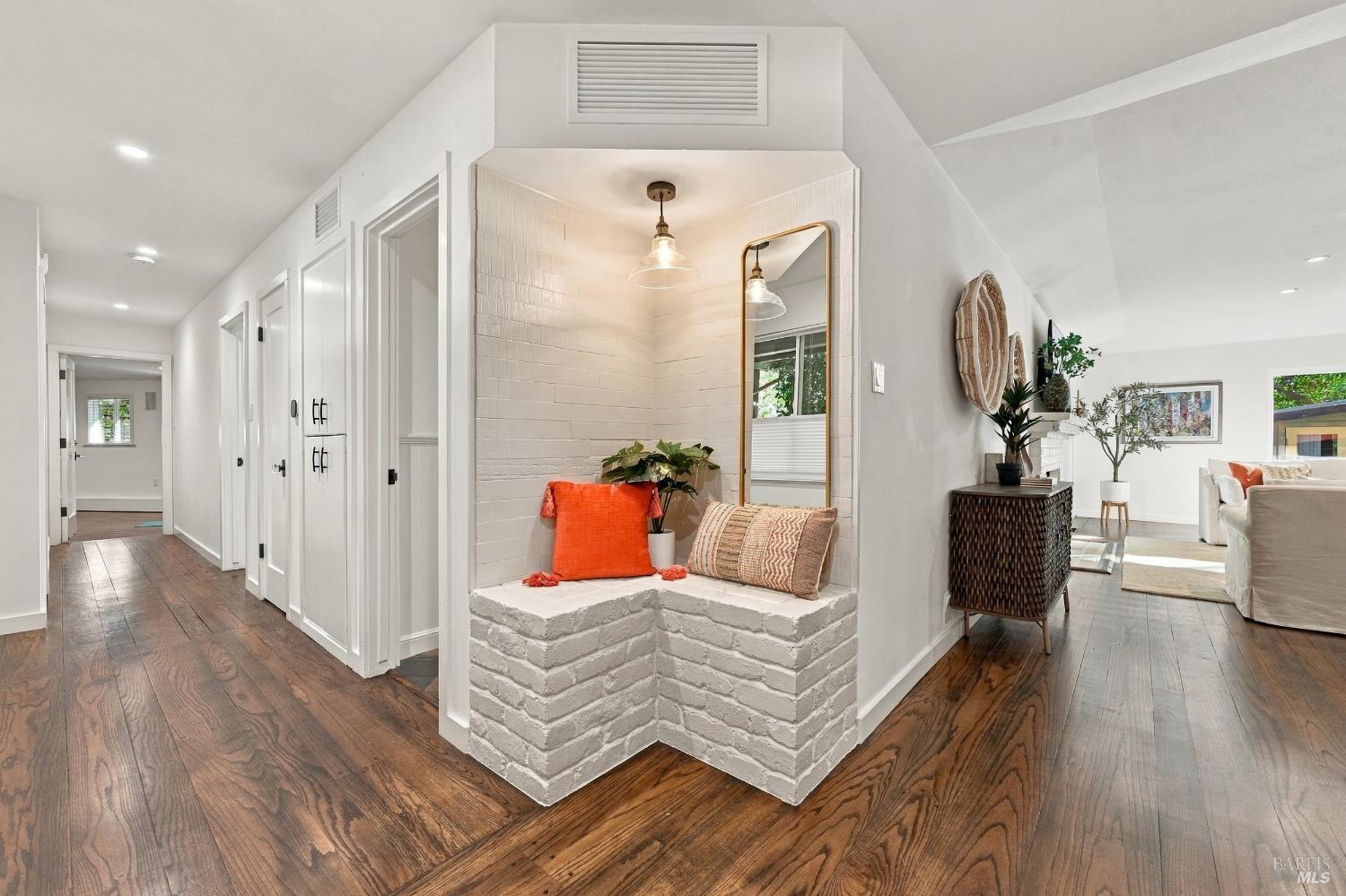 50 Oakcrest Court Napa CA 94558