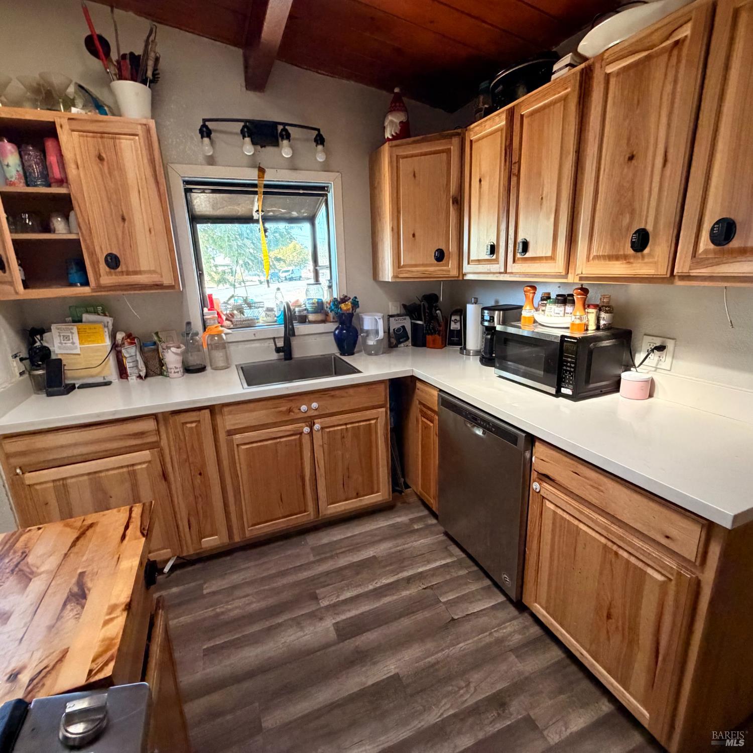 2106 Westwood Drive Santa Rosa CA 95407