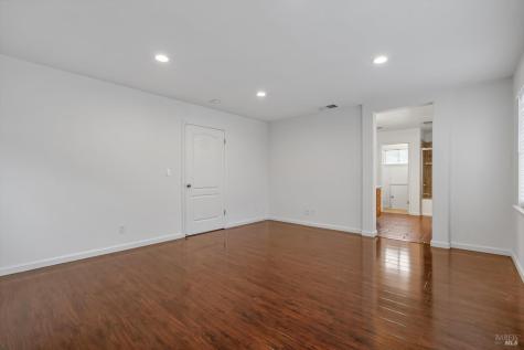 2351 Tedeschi Drive Santa Rosa CA 95403