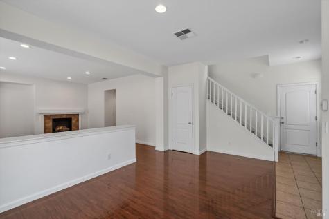 2351 Tedeschi Drive Santa Rosa CA 95403