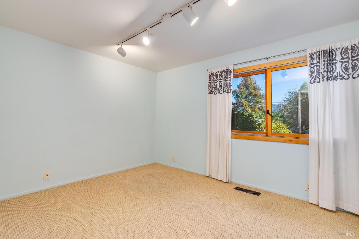 304 High Street Calistoga CA 94515