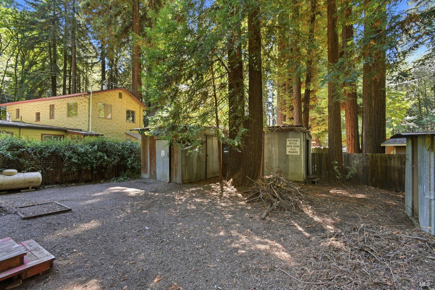 15400 Canyon 3 Road Guerneville CA 95446