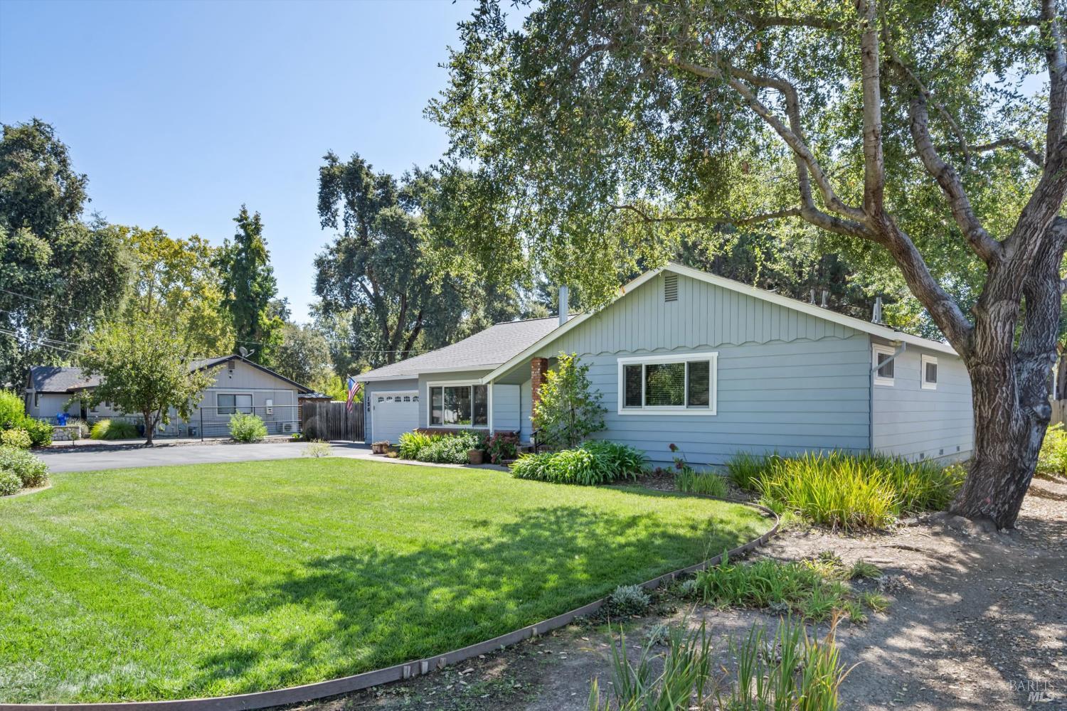 136 Mark West Station Road Windsor CA 95492