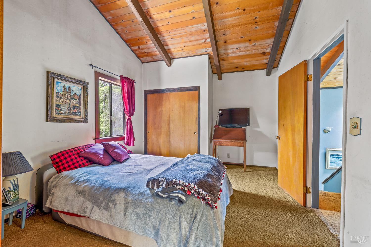 43150 Little Lake Road Mendocino CA 95460