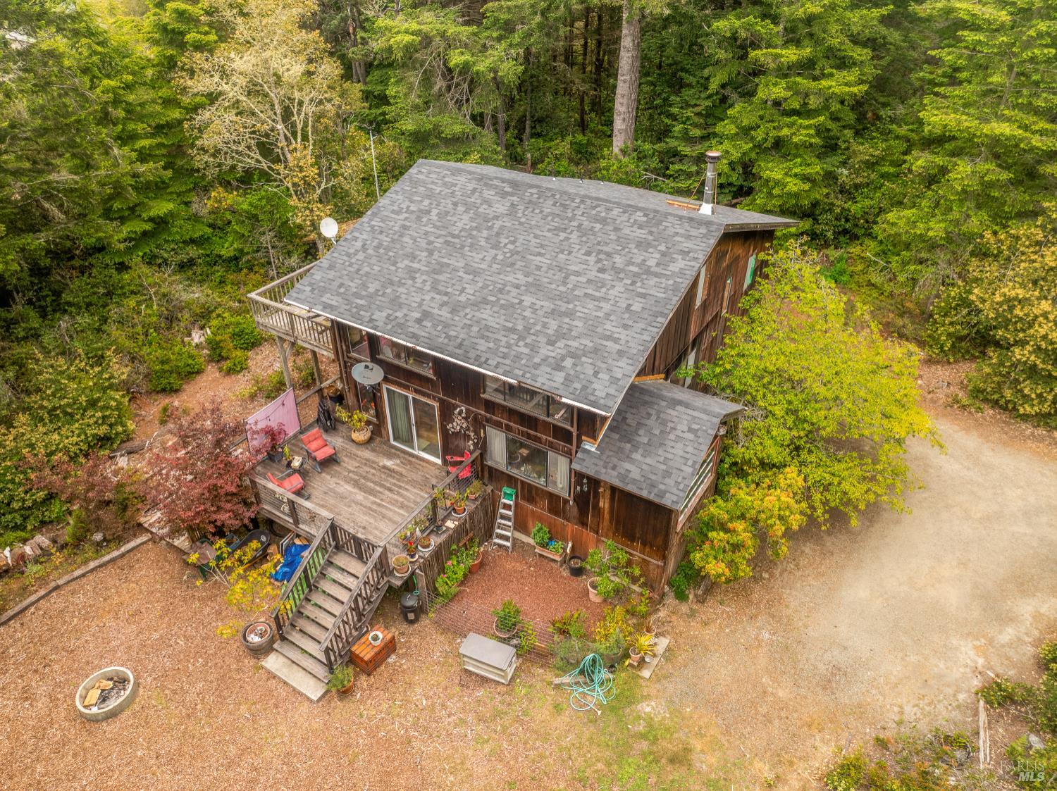43150 Little Lake Road Mendocino CA 95460