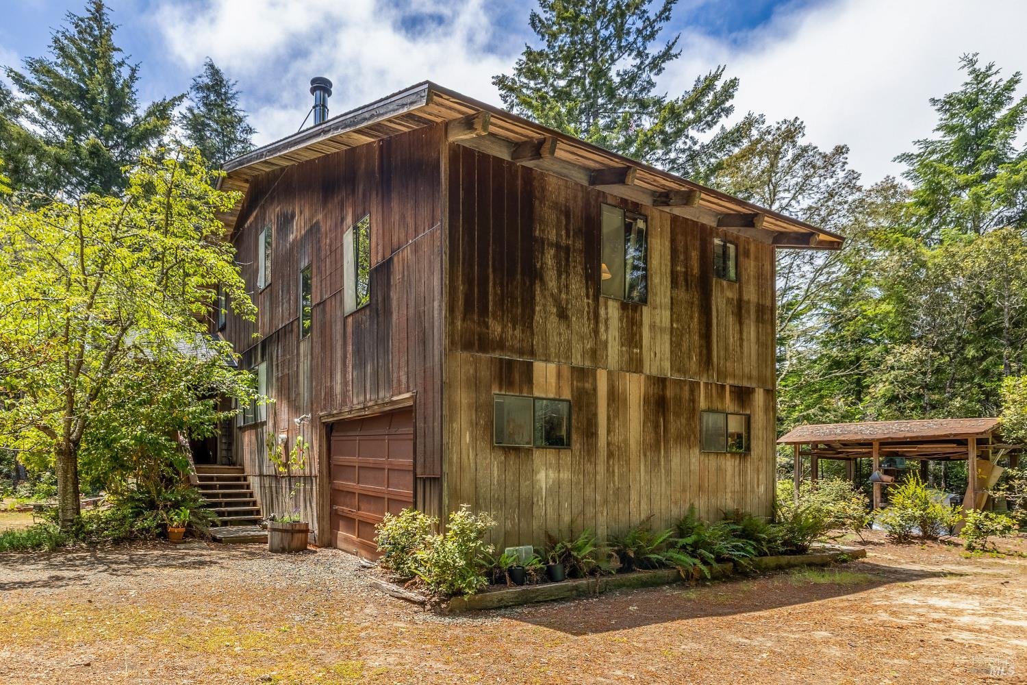 43150 Little Lake Road Mendocino CA 95460
