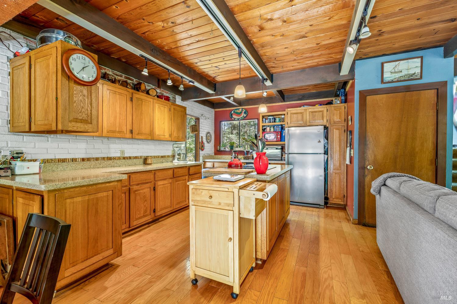 43150 Little Lake Road Mendocino CA 95460