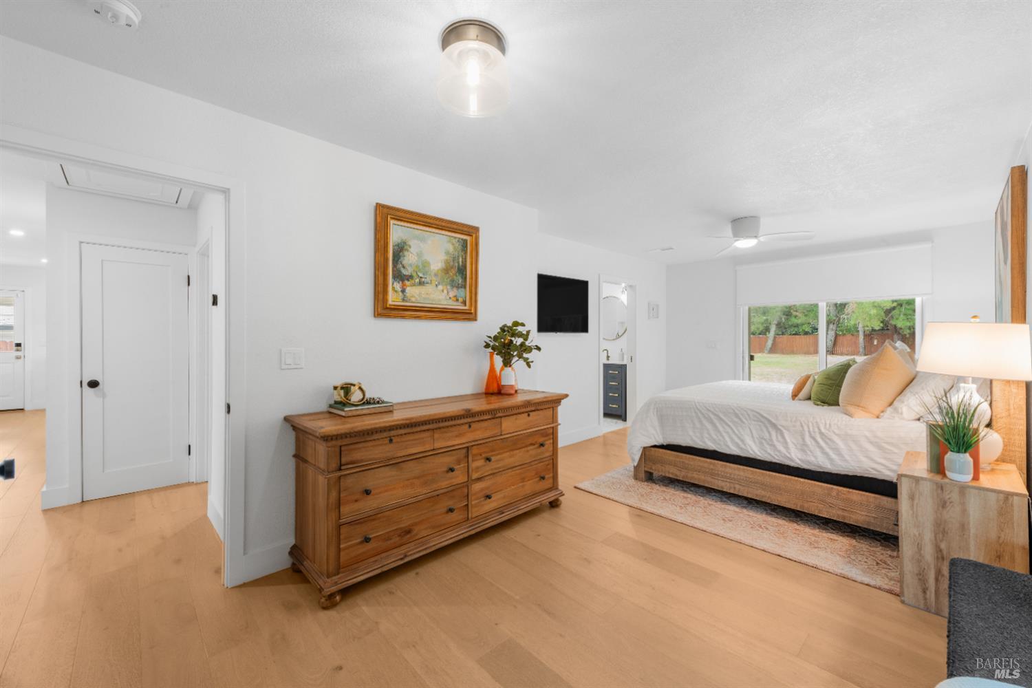 1133 Oak Avenue St. Helena CA 94574