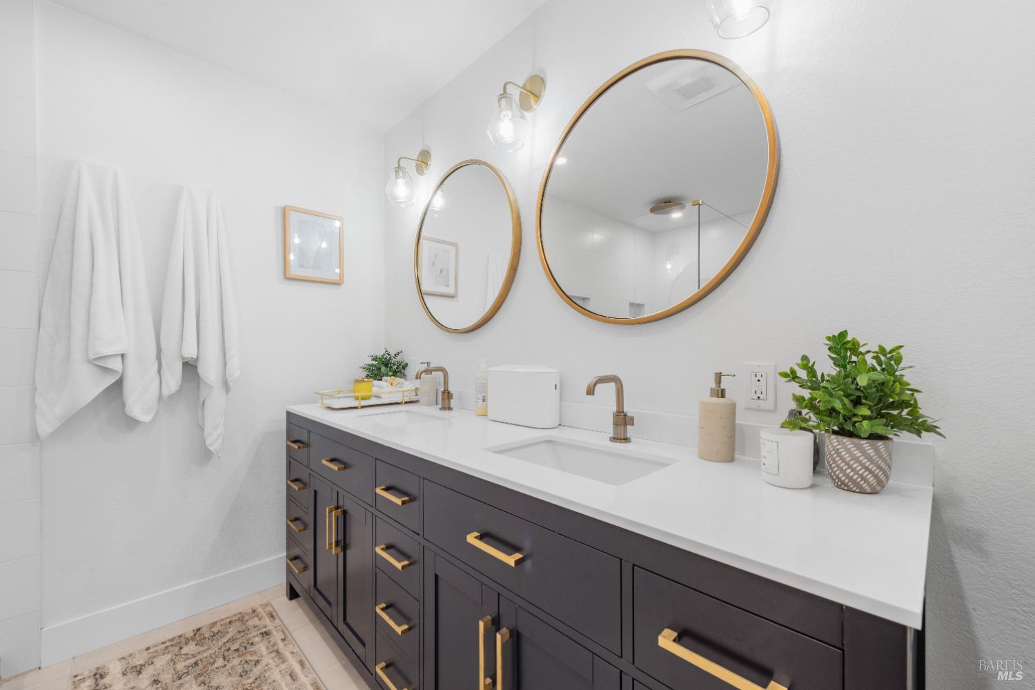 1133 Oak Avenue St. Helena CA 94574