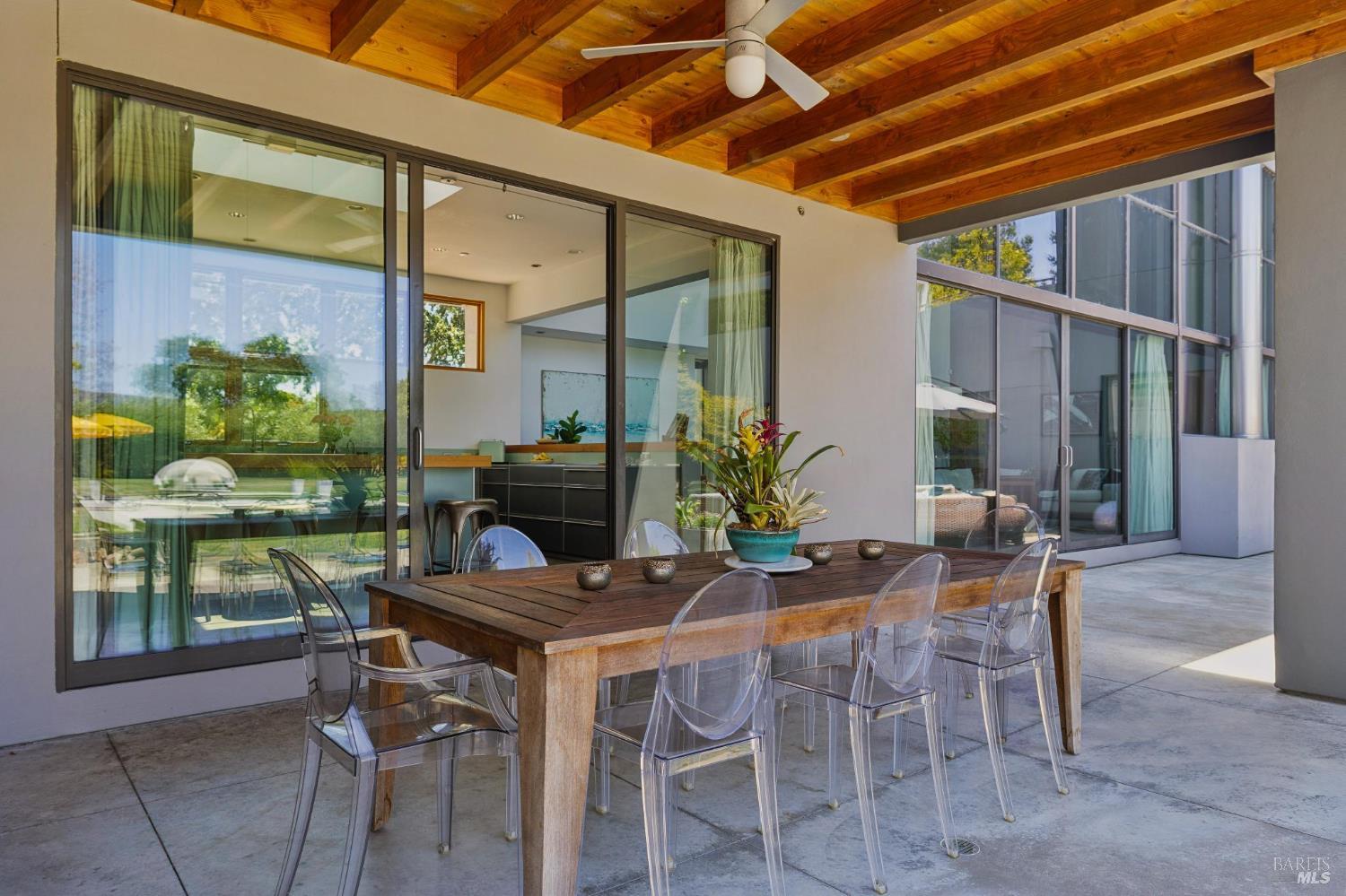 20420 5th Street E Sonoma CA 95476