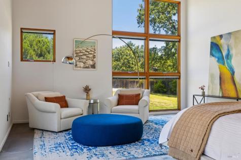 20420 5th Street E Sonoma CA 95476