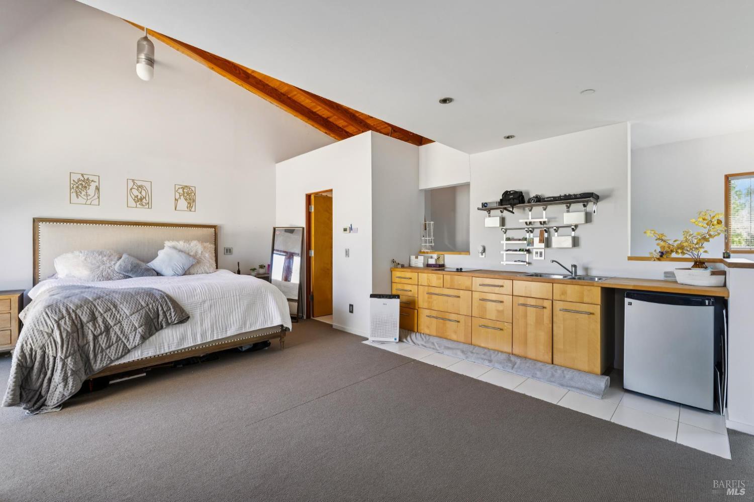 20420 5th Street E Sonoma CA 95476