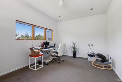 20420 5th Street E Sonoma CA 95476