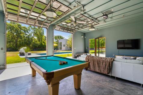 20420 5th Street E Sonoma CA 95476