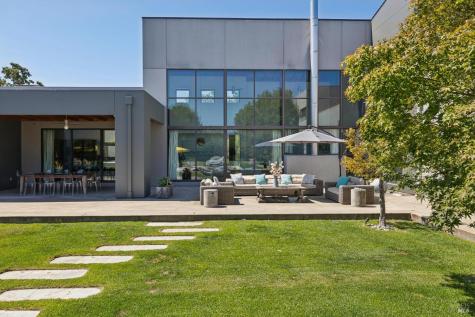 20420 5th Street E Sonoma CA 95476