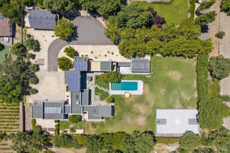 20420 5th Street E Sonoma CA 95476