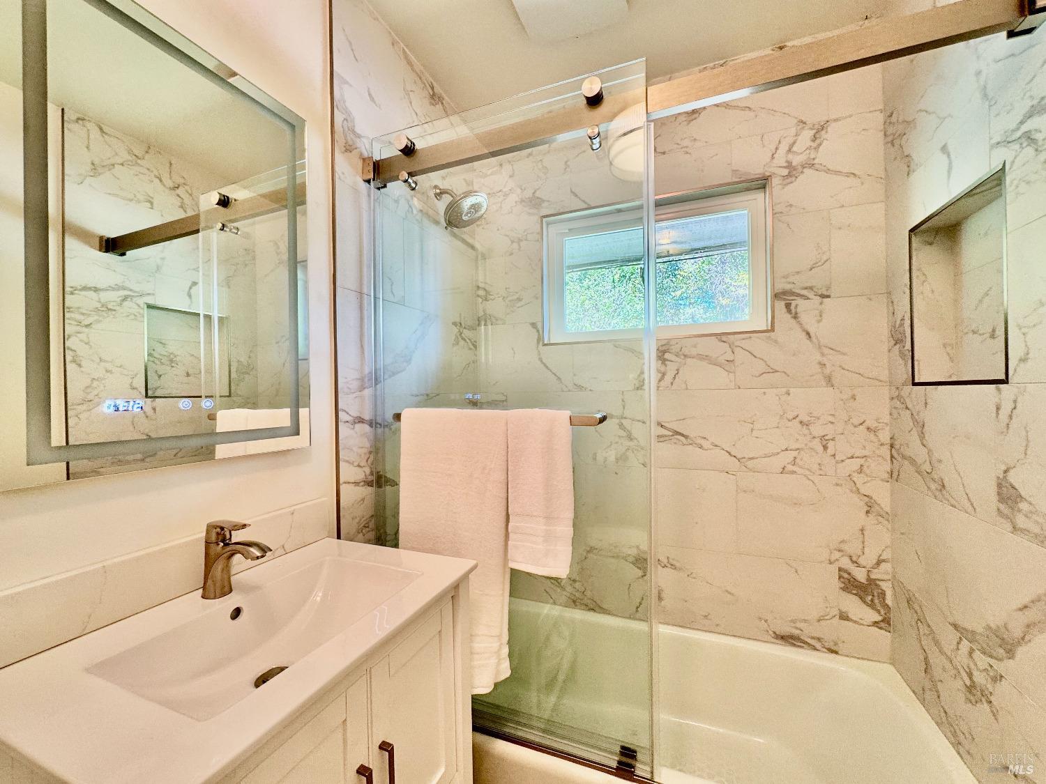 1701 Zinfandel Lane St. Helena CA 94574