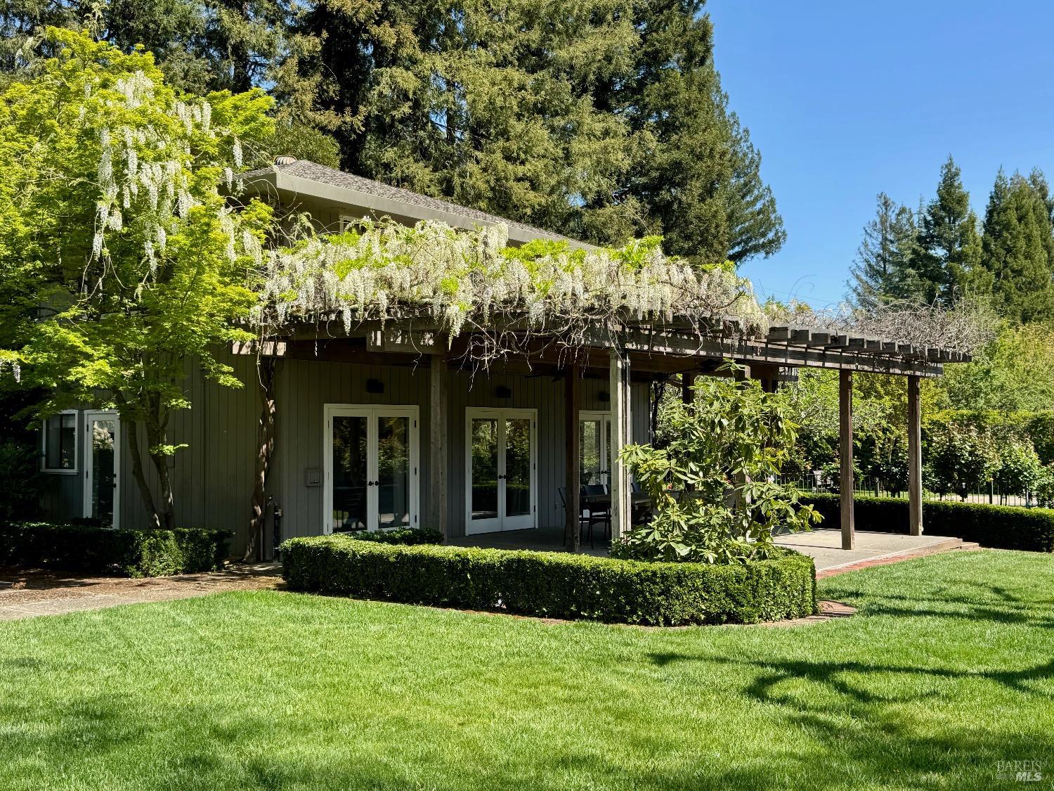 1701 Zinfandel Lane St. Helena CA 94574