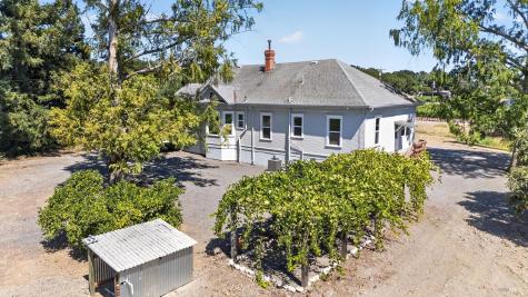 4980 Dry Creek Road Healdsburg CA 95448