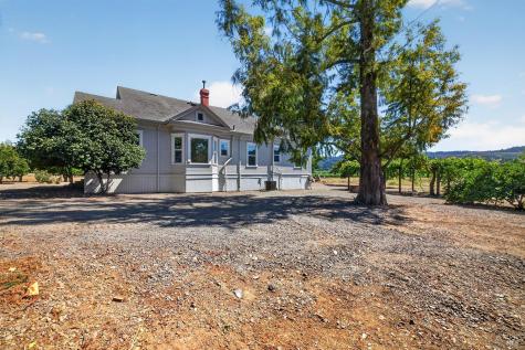 4980 Dry Creek Road Healdsburg CA 95448
