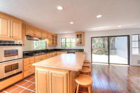 13 Black Oak Lane Novato CA 94947