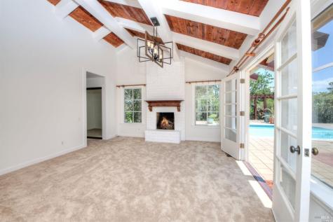 13 Black Oak Lane Novato CA 94947