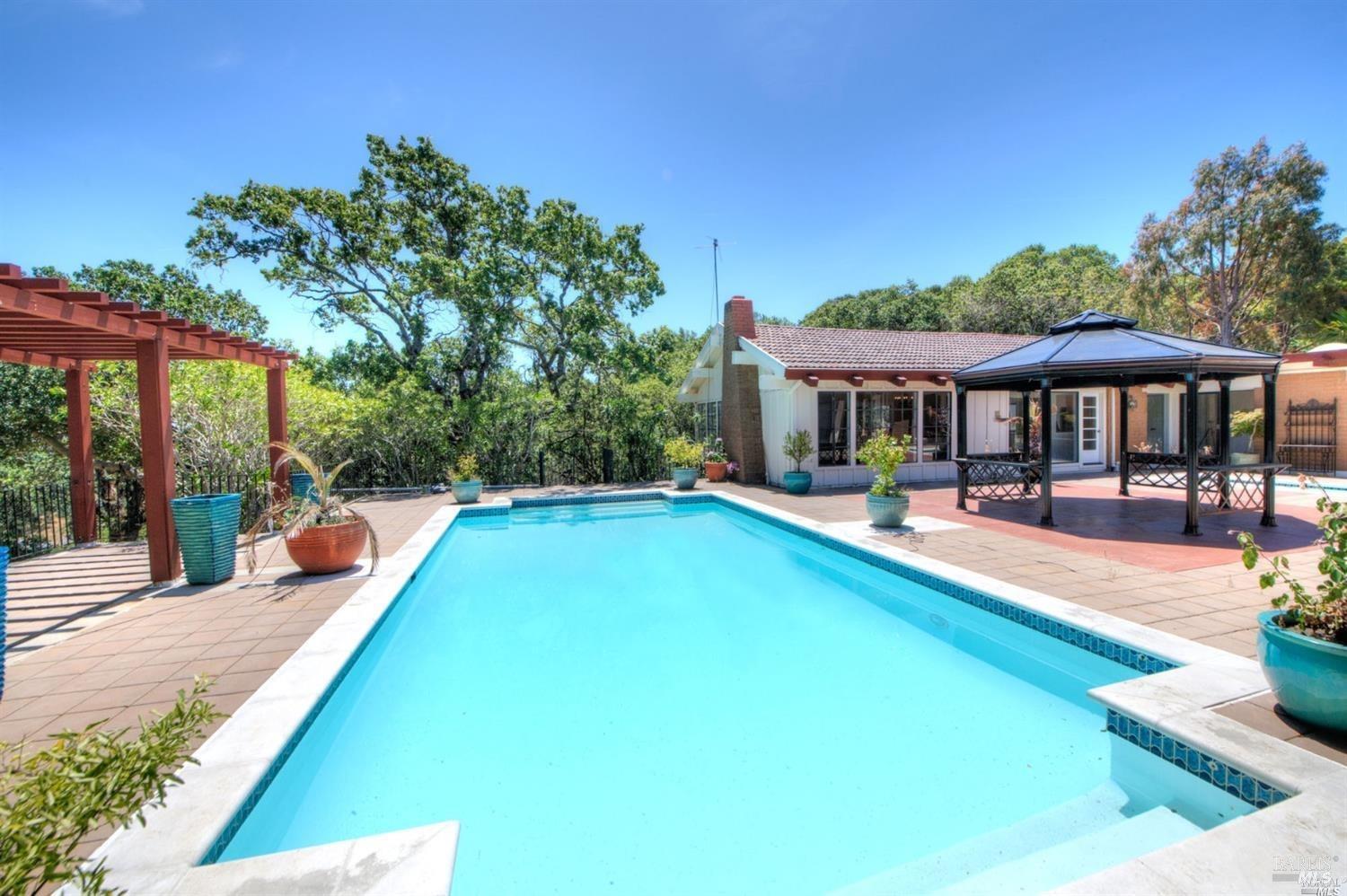 13 Black Oak Lane Novato CA 94947