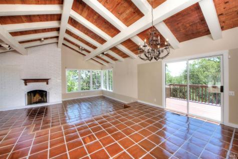 13 Black Oak Lane Novato CA 94947