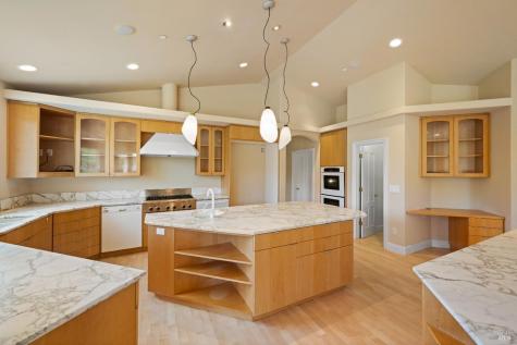 10 Warrens Street Tiburon CA 94920