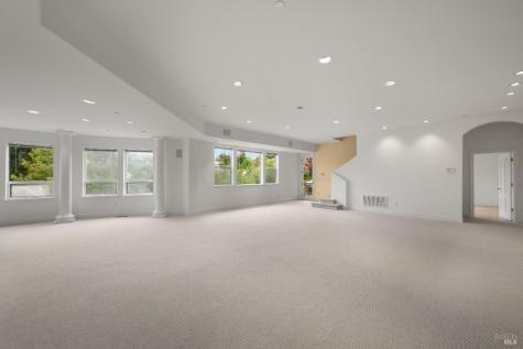 10 Warrens Street Tiburon CA 94920