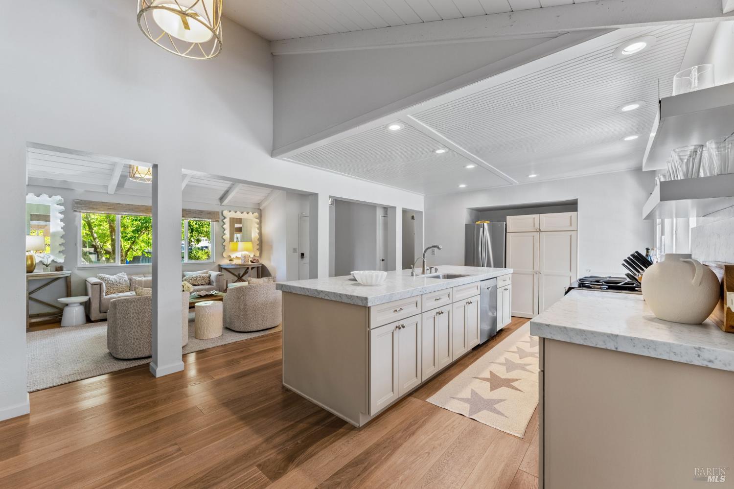 1690 Sylvaner Avenue St. Helena CA 94574