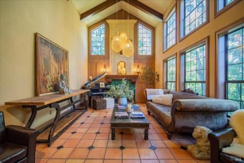 1412 Quail Court Santa Rosa CA 95404