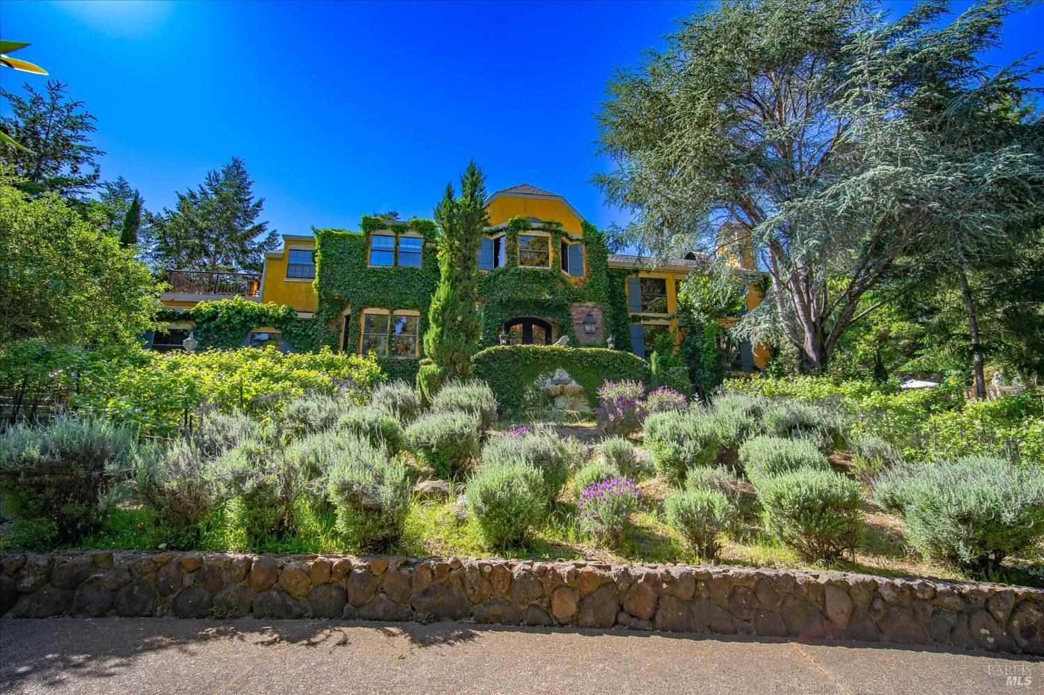 1412 Quail Court Santa Rosa CA 95404