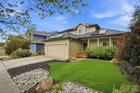 1731 Walnut Creek Drive Santa Rosa CA 95403