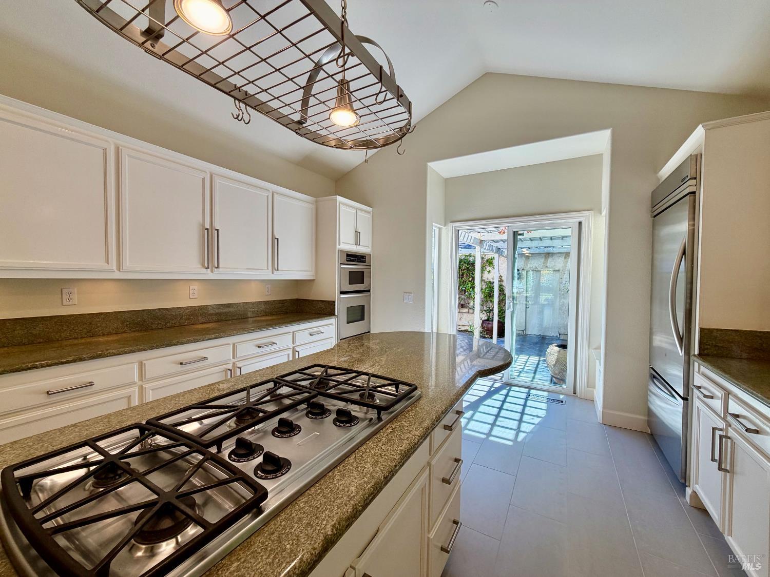 1185 Starr Avenue St. Helena CA 94574