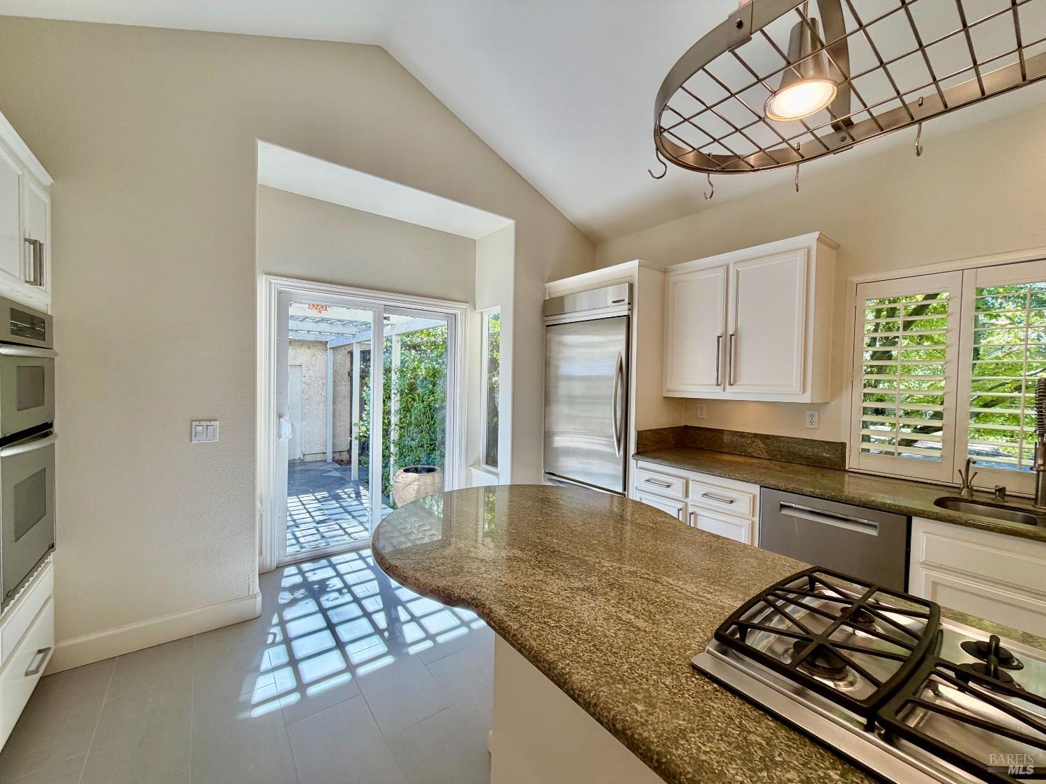 1185 Starr Avenue St. Helena CA 94574