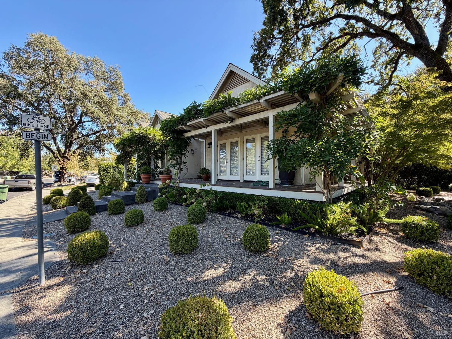 1185 Starr Avenue St. Helena CA 94574