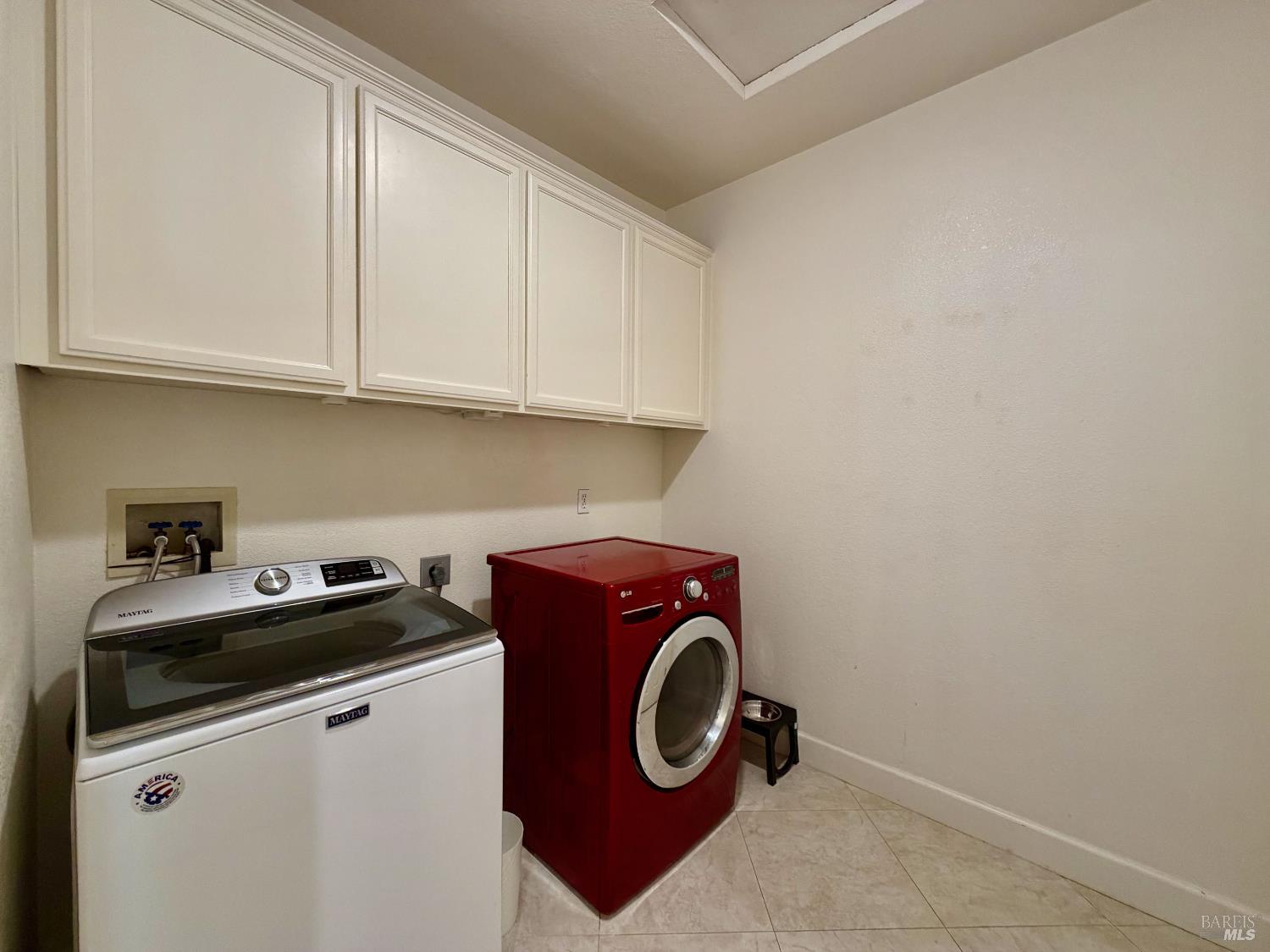 1185 Starr Avenue St. Helena CA 94574