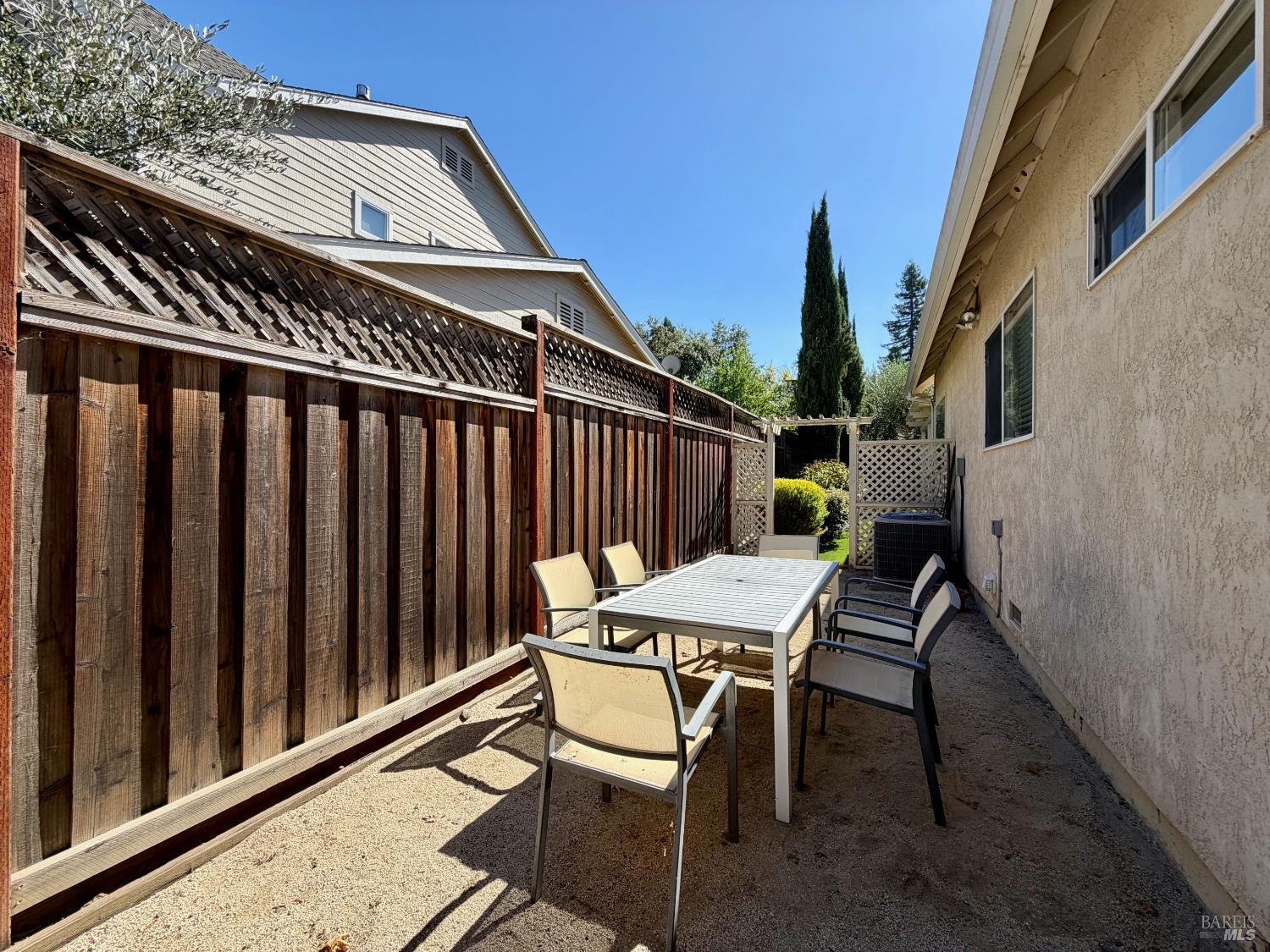 1185 Starr Avenue St. Helena CA 94574