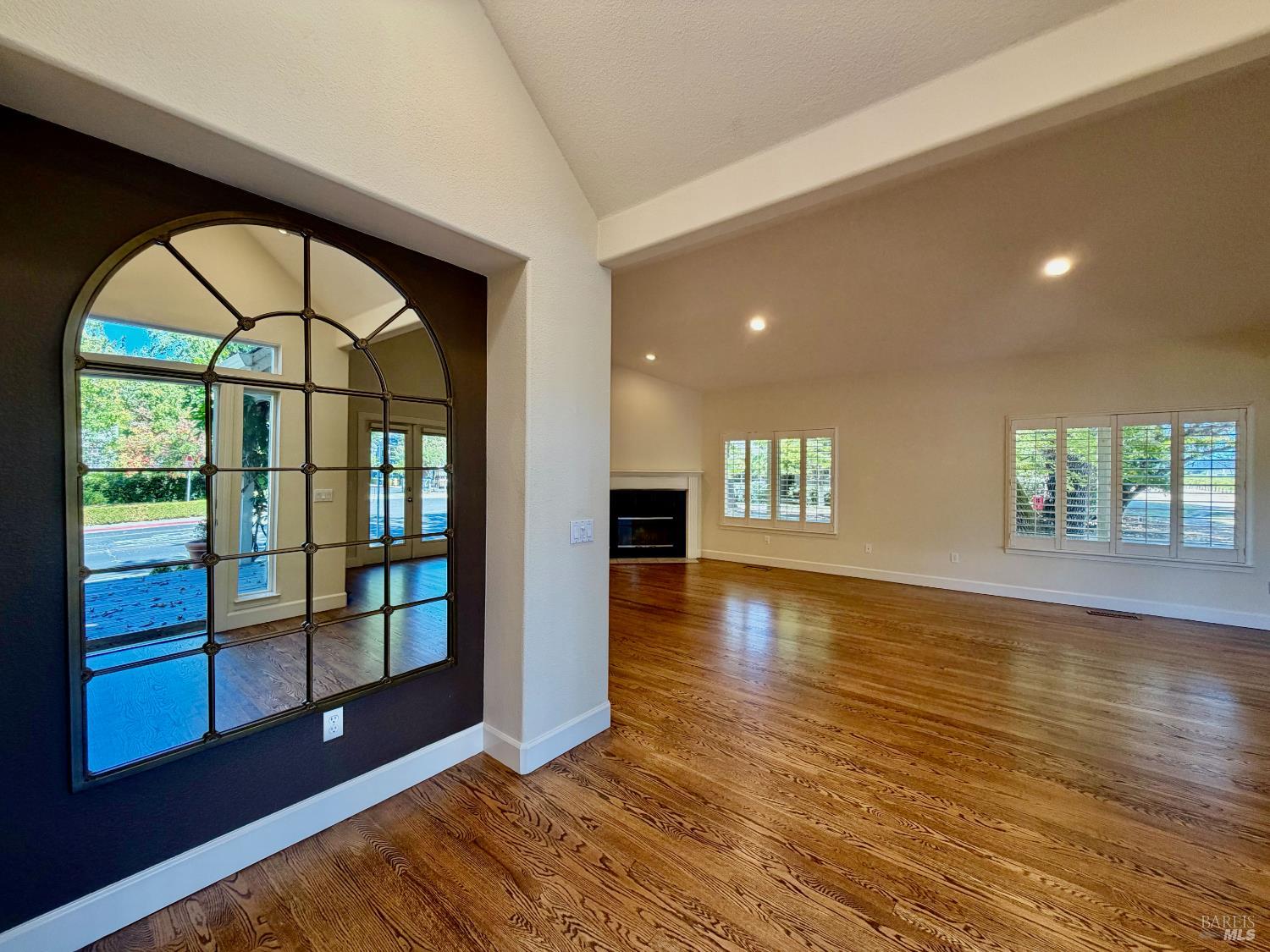 1185 Starr Avenue St. Helena CA 94574