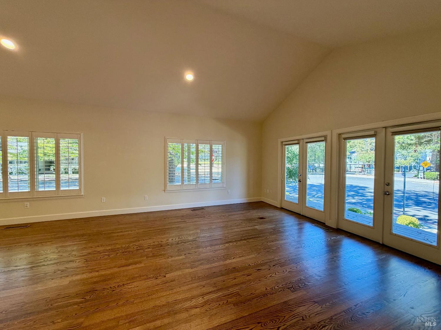 1185 Starr Avenue St. Helena CA 94574