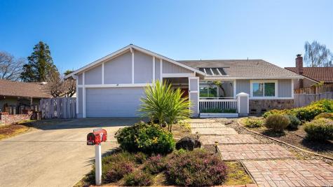118 Van Buren Court Novato CA 94947