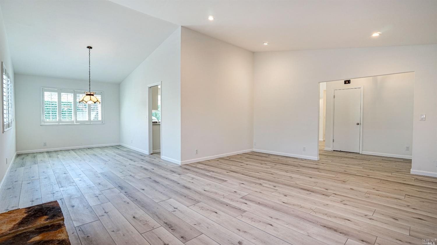 118 Van Buren Court Novato CA 94947